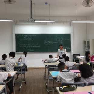 Bảng trượt dọc 2