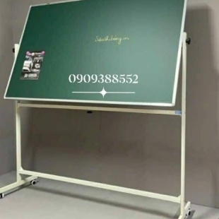 bảng 2măt:: 1 mặt xanh kẻ ô li + 1 mặt trắng 1,2x1,5